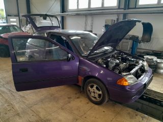 bontott SUZUKI SWIFT II Csomagtérajtó Zárszerkezet