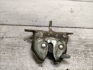 bontott SUZUKI SWIFT II Csomagtérajtó Zárszerkezet