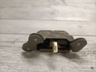 bontott SUZUKI SWIFT II Csomagtérajtó Zárszerkezet