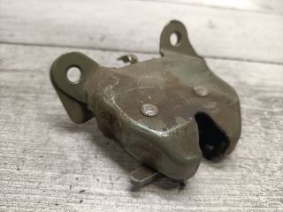 bontott SUZUKI SWIFT II Csomagtérajtó Zárszerkezet