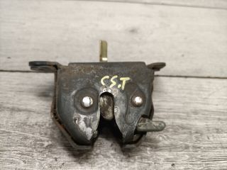 bontott SUZUKI SWIFT II Csomagtérajtó Zárszerkezet