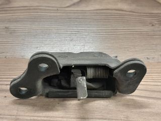 bontott SUZUKI SWIFT II Csomagtérajtó Zárszerkezet