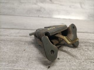 bontott SUZUKI SWIFT II Csomagtérajtó Zárszerkezet