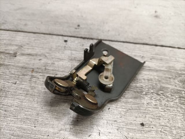 bontott SUZUKI SWIFT II Csomagtérajtó Zárszerkezet