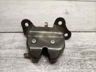 bontott SUZUKI SWIFT II Csomagtérajtó Zárszerkezet