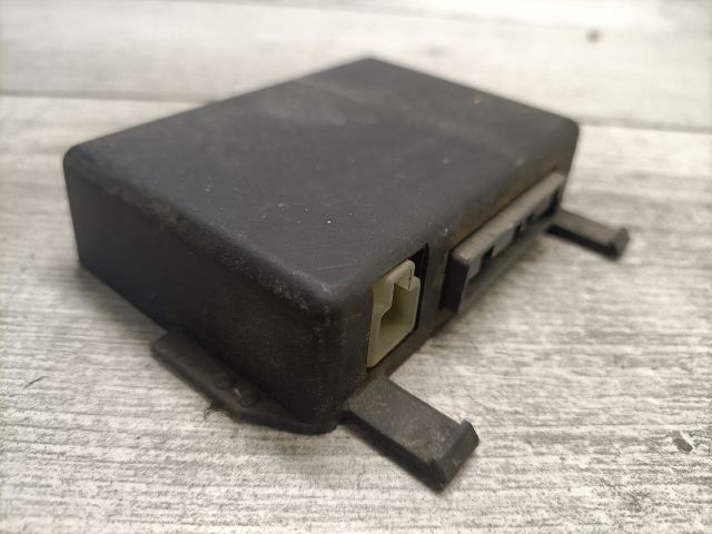 bontott SUZUKI SWIFT II Elektronika (Magában)