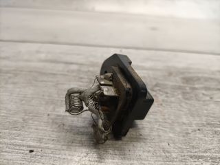 bontott SUZUKI SWIFT II Előtét Ellenállás Fűtőmotor