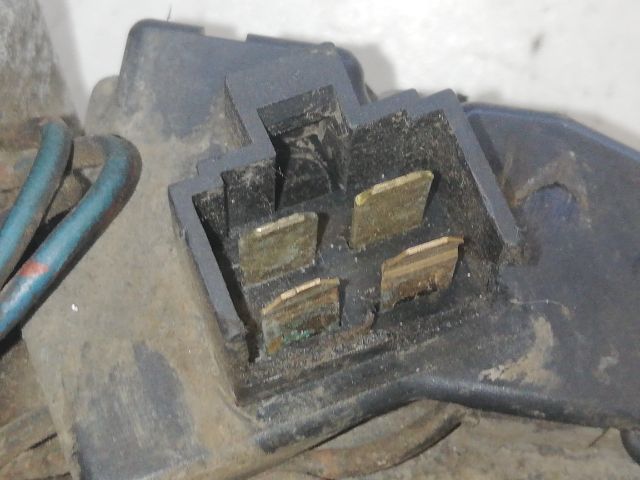 bontott SUZUKI SWIFT II Első Ablaktörlő Motor