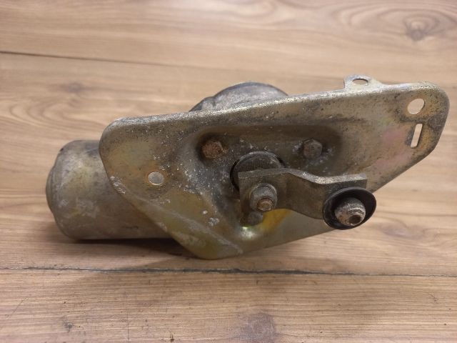 bontott SUZUKI SWIFT II Első Ablaktörlő Motor