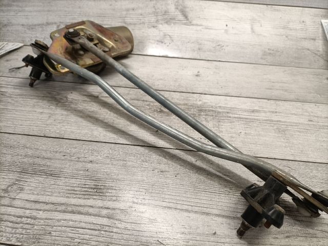 bontott SUZUKI SWIFT II Első Ablaktörlő Szerkezet Motorral