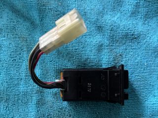 bontott SUZUKI SWIFT II Első Ködfényszóró Kapcsoló