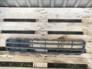 bontott SUZUKI SWIFT II Első Lökhárító Alsó (Műanyag)