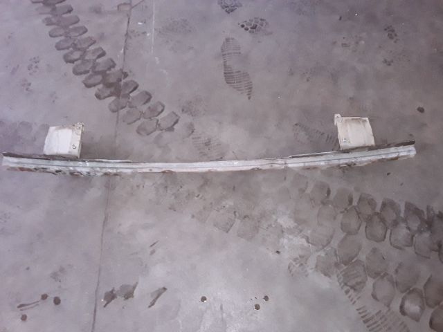 bontott SUZUKI SWIFT II Első Lökhárító Merevítő (Fém)