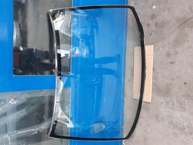 bontott SUZUKI SWIFT II Első Szélvédő