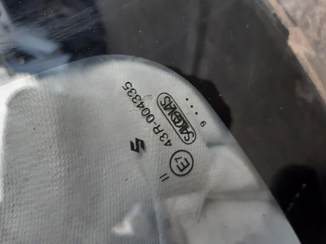 bontott SUZUKI SWIFT II Első Szélvédő