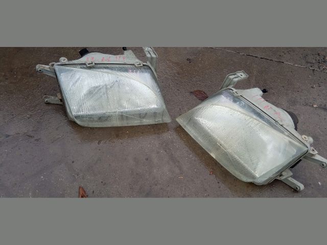 bontott SUZUKI SWIFT II Fényszóró Pár