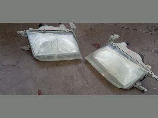 bontott SUZUKI SWIFT II Fényszóró Pár