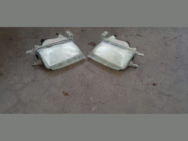 bontott SUZUKI SWIFT II Fényszóró Pár