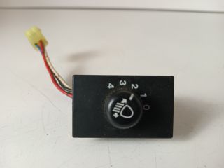 bontott SUZUKI SWIFT II Fényszórómagasság Állító Kapcsoló