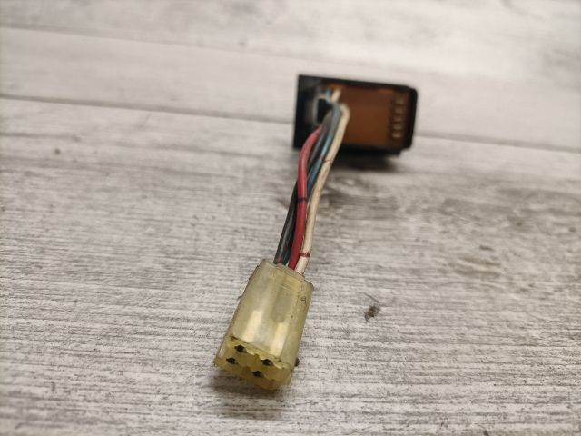 bontott SUZUKI SWIFT II Fényszórómagasság Állító Kapcsoló