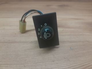 bontott SUZUKI SWIFT II Fényszórómagasság Állító Kapcsoló