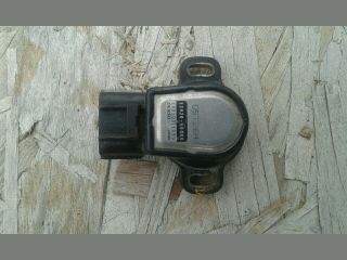 bontott SUZUKI SWIFT II Fojtószelep Jeladó