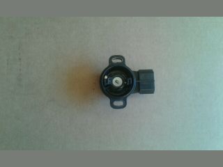 bontott SUZUKI SWIFT II Fojtószelep Jeladó