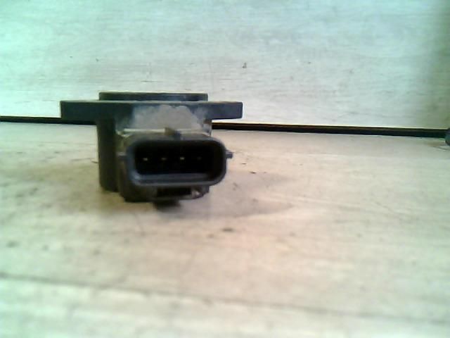 bontott SUZUKI SWIFT II Fojtószelep Jeladó