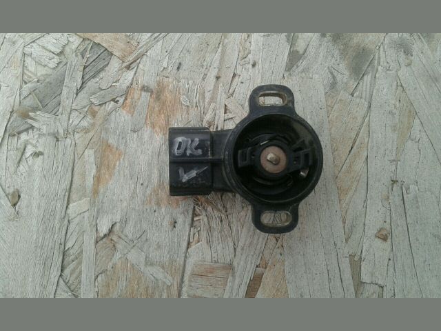 bontott SUZUKI SWIFT II Fojtószelep Jeladó