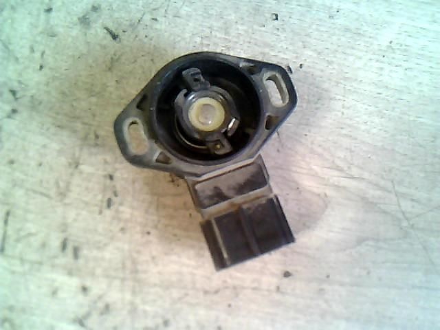 bontott SUZUKI SWIFT II Fojtószelep Jeladó