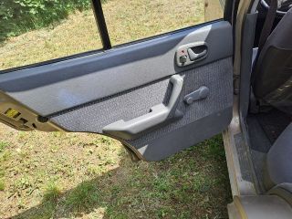 bontott SUZUKI SWIFT II Fűtés Box