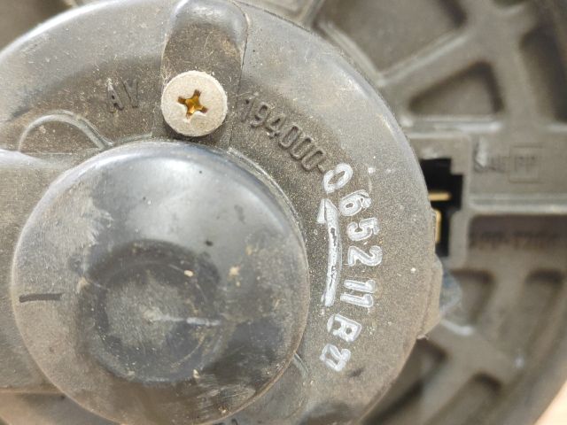 bontott SUZUKI SWIFT II Fűtőmotor (Nem klímás)