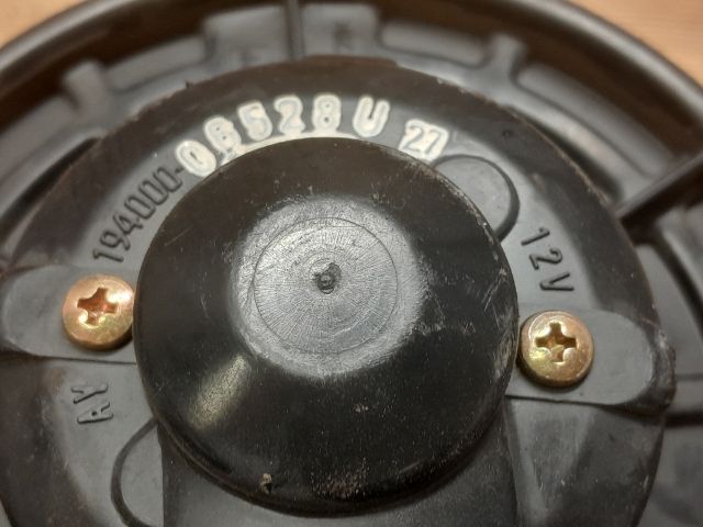 bontott SUZUKI SWIFT II Fűtőmotor (Nem klímás)