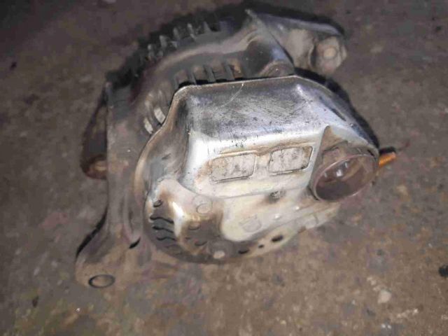 bontott SUZUKI SWIFT II Generátor