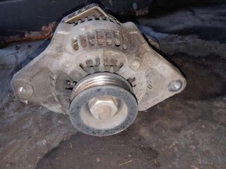 bontott SUZUKI SWIFT II Generátor