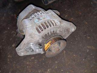 bontott SUZUKI SWIFT II Generátor