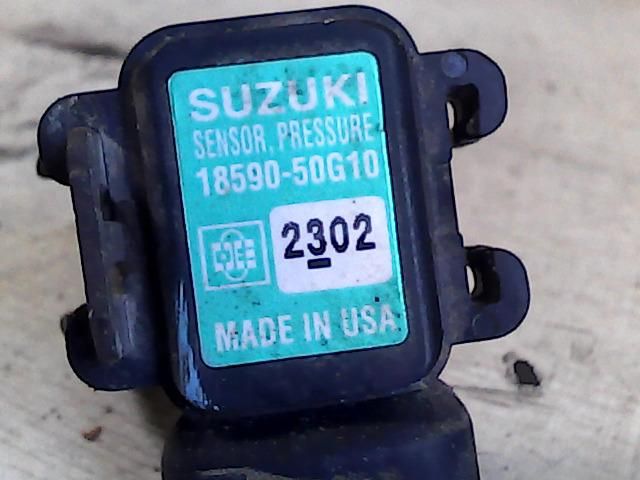 bontott SUZUKI SWIFT II GPS Antenna