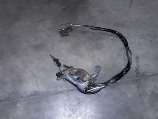 bontott SUZUKI SWIFT II Gyújtáskapcsoló Házzal