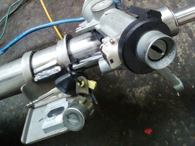 bontott SUZUKI SWIFT II Gyújtáskapcsoló