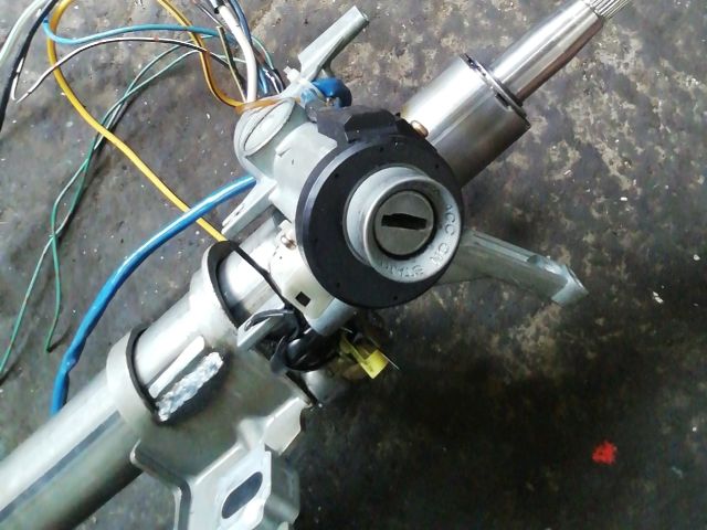 bontott SUZUKI SWIFT II Gyújtáskapcsoló