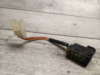 bontott SUZUKI SWIFT II Hátsó Ablaktörlő Kapcsoló