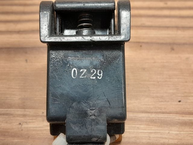 bontott SUZUKI SWIFT II Hátsó Ablaktörlő Kapcsoló