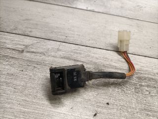 bontott SUZUKI SWIFT II Hátsó Ablaktörlő Kapcsoló