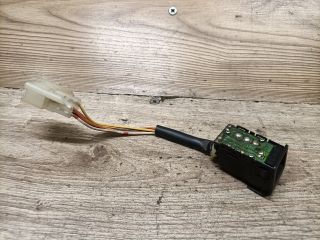 bontott SUZUKI SWIFT II Hátsó Ablaktörlő Kapcsoló