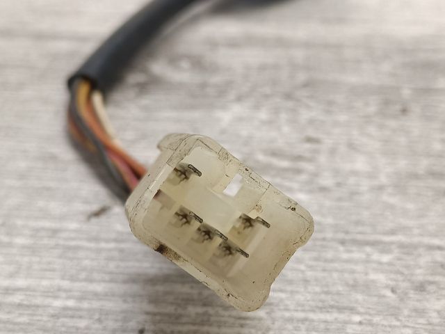 bontott SUZUKI SWIFT II Hátsó Ablaktörlő Kapcsoló