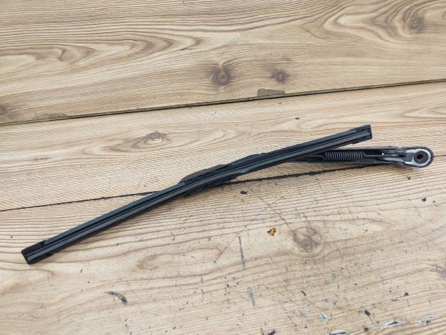 bontott SUZUKI SWIFT II Hátsó Ablaktörlő Kar