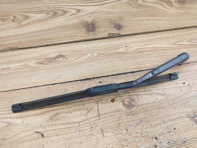 bontott SUZUKI SWIFT II Hátsó Ablaktörlő Kar