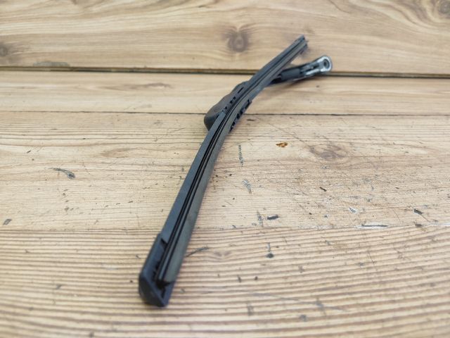 bontott SUZUKI SWIFT II Hátsó Ablaktörlő Kar