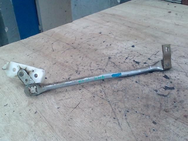 bontott SUZUKI SWIFT II Hátsó Ablaktörlő Motor