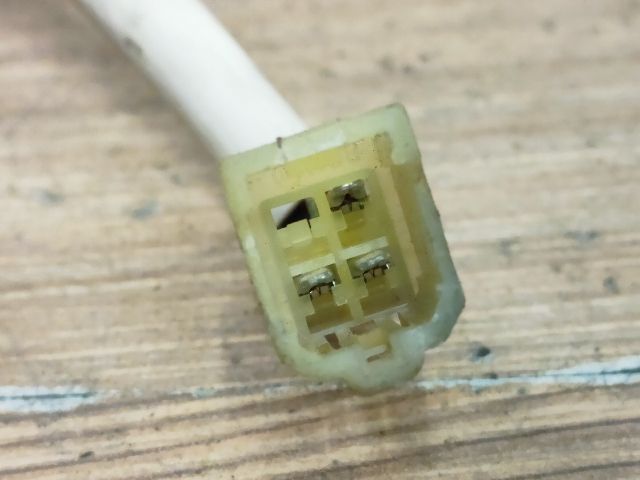 bontott SUZUKI SWIFT II Hátsó Ablaktörlő Motor